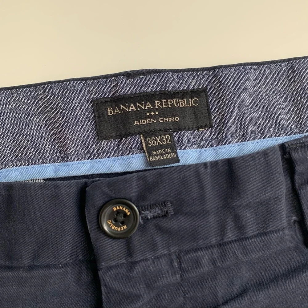 Banana Republic Aiden Chino Pants Flat Front In Navy Blue Straight Leg 36 x 32